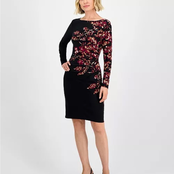 Elegant Black Floral Dress - Picture 1 of 7